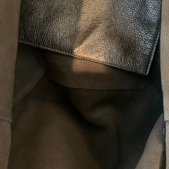 Kurt Geiger London Violet Leather Tote
KURT GEIGER LONDON - Picture 11 of 14